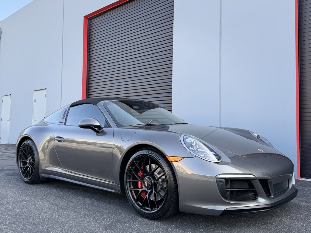 Used 2019 Porsche 911 Targa 4S AWD/4WD image 4