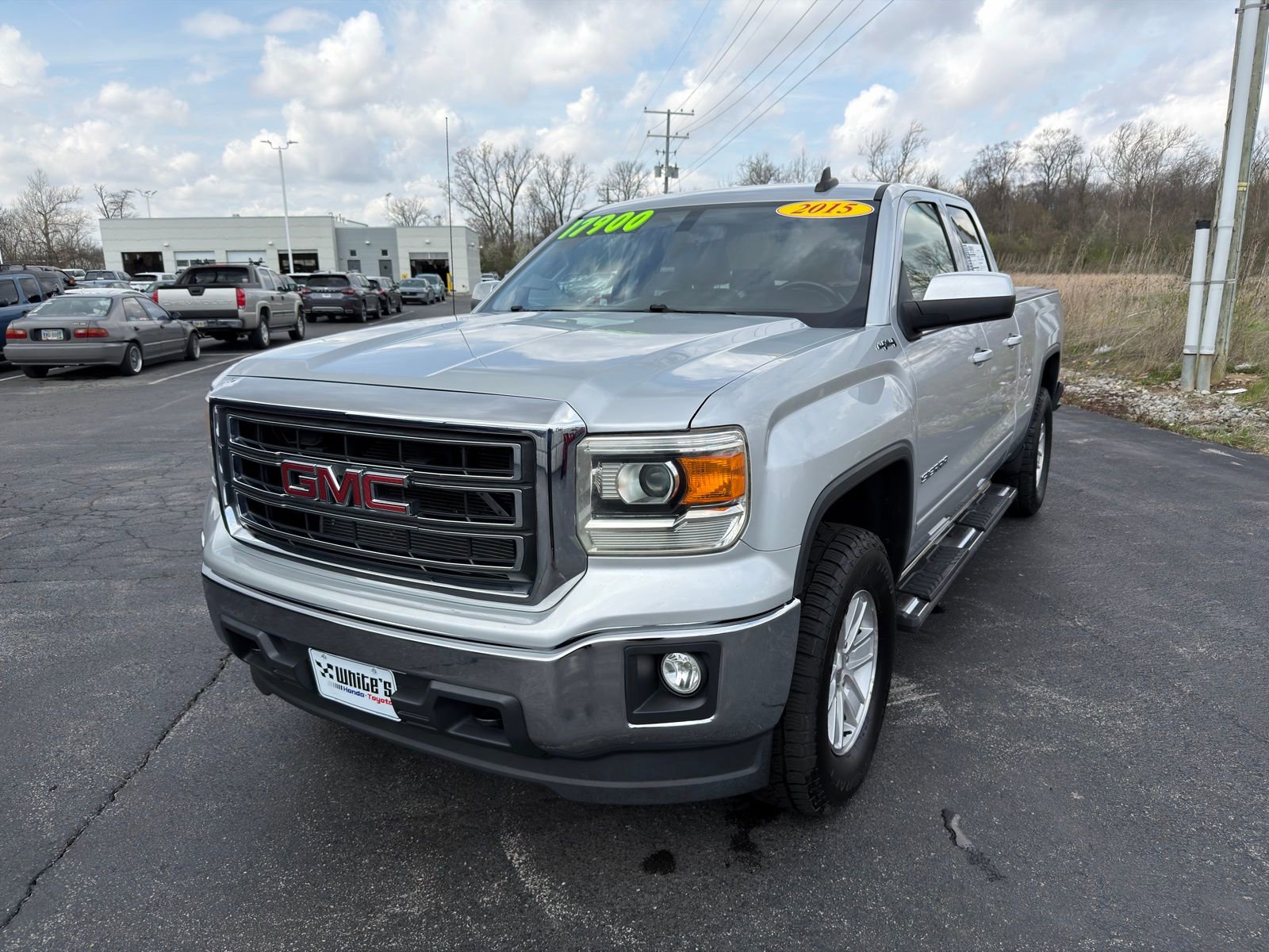 Used 2015 GMC Sierra 1500 SLE w/ SLE Value Package image 2