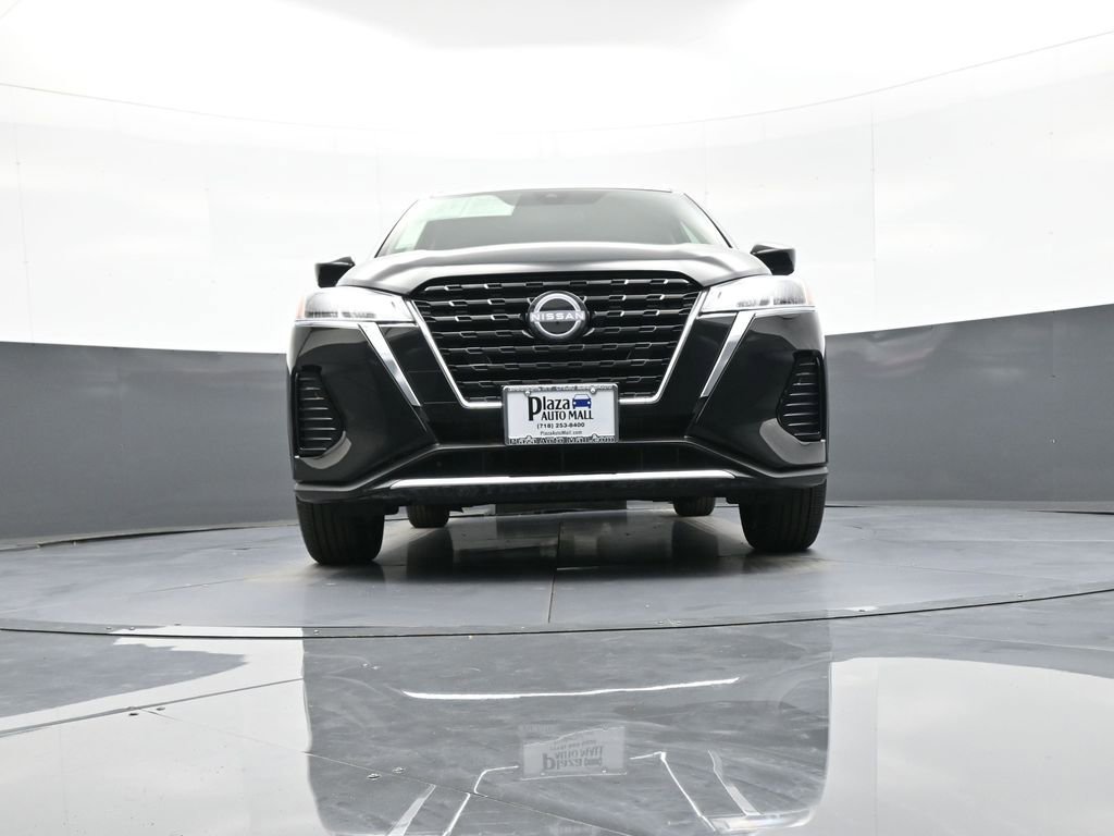 Used 2023 Nissan Kicks SV image 26