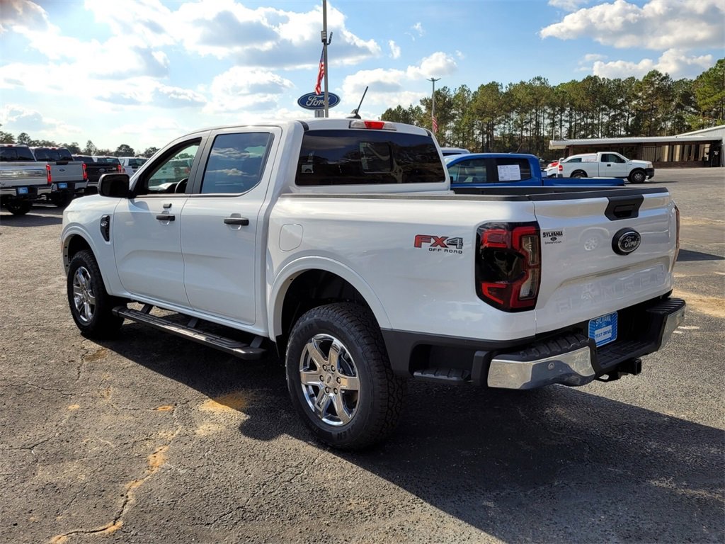New 2025 Ford Ranger XLT w/ FX4 Off-Road Package image 9