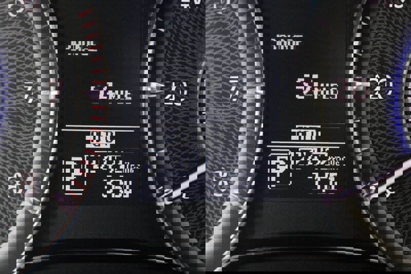 Used 2016 INFINITI QX80 4WD image 7