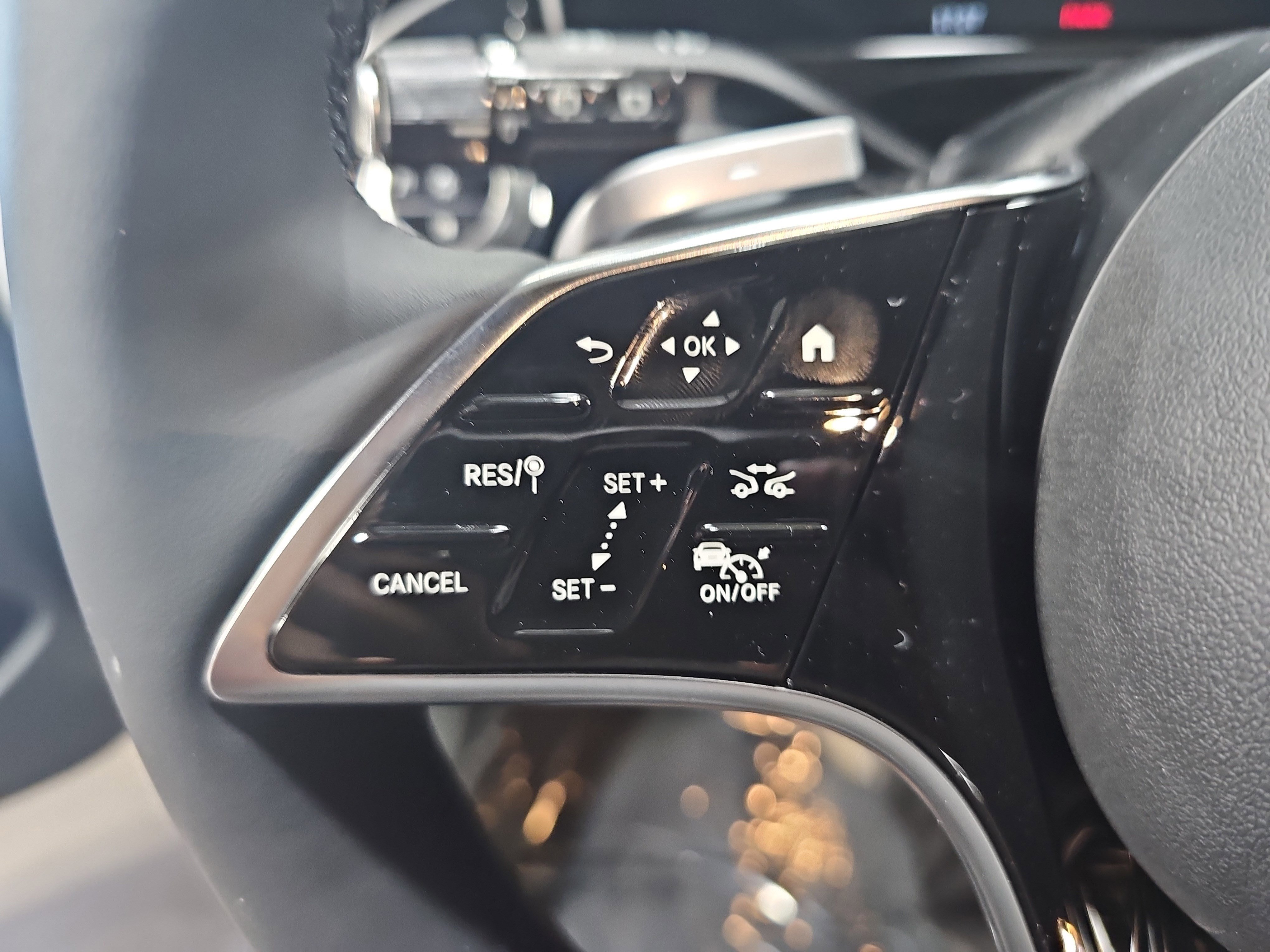 New 2026 Mercedes-Benz E 450 4MATIC All-Terrain Wagon image 19