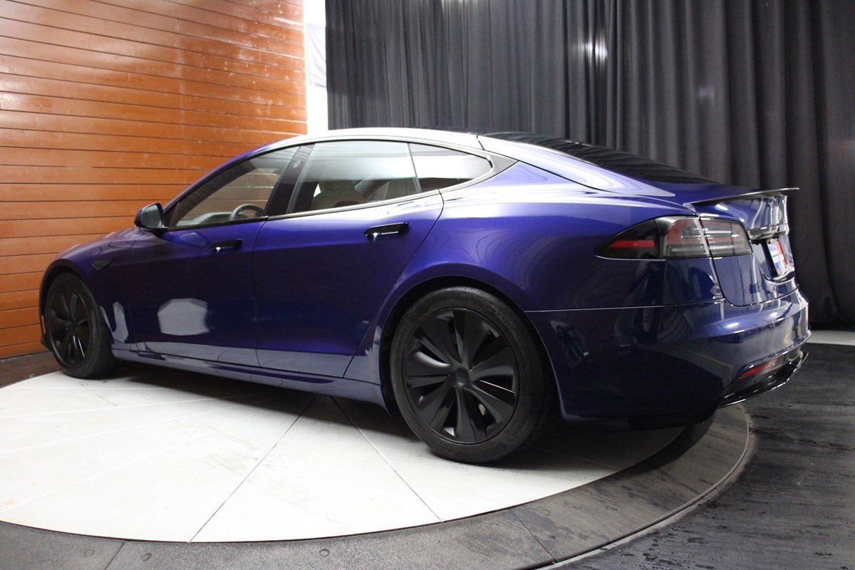 Used 2022 Tesla Model S AWD image 45