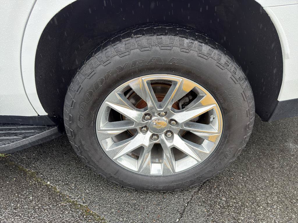 Used 2021 Chevrolet Tahoe Premier w/ Premium Package AWD/4WD image 26