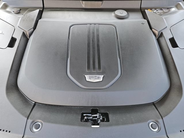 Used 2024 Cadillac Lyriq Luxury w/ LPO, Floor Liner Package AWD/4WD image 33