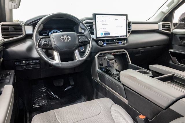 Used 2023 Toyota Tundra Limited w/ Power Package AWD/4WD image 6