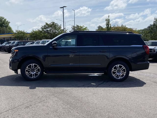 New 2026 Ford Expedition Max Active RWD image 6