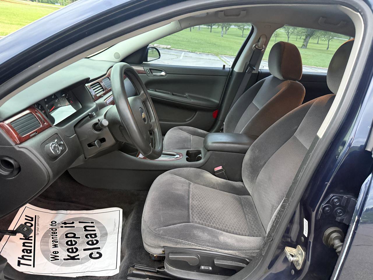 Used 2009 Chevrolet Impala LS FWD image 10