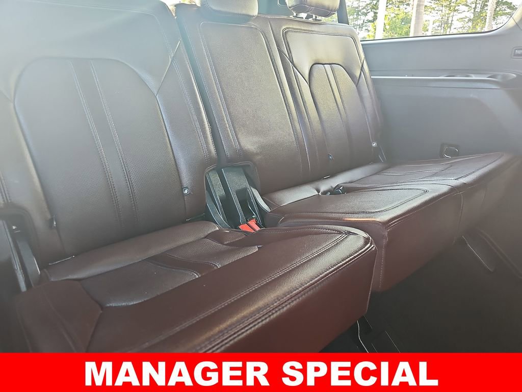 Used 2023 Ford Expedition Max Limited image 12