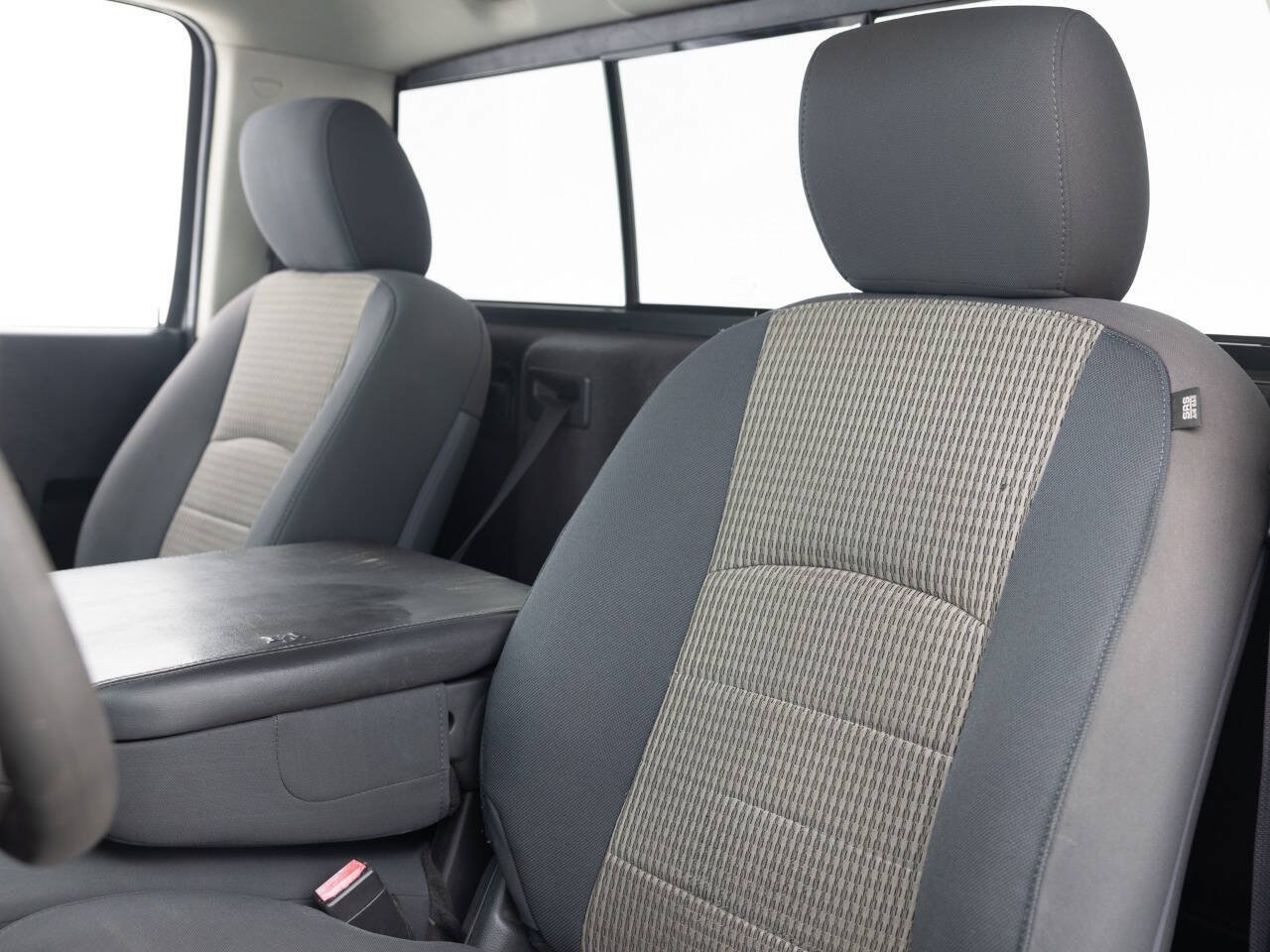 Used 2012 RAM 1500 Express RWD image 26