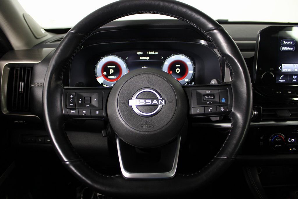 Certified 2023 Nissan Pathfinder Platinum image 6