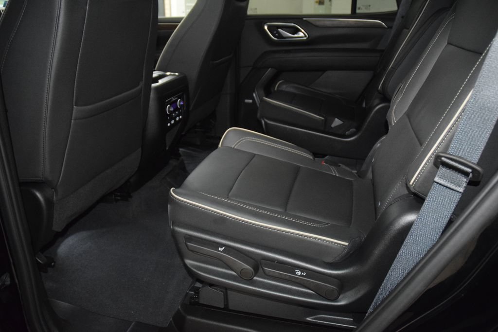 Used 2023 Chevrolet Tahoe Premier w/ Advanced Technology Package AWD/4WD image 41