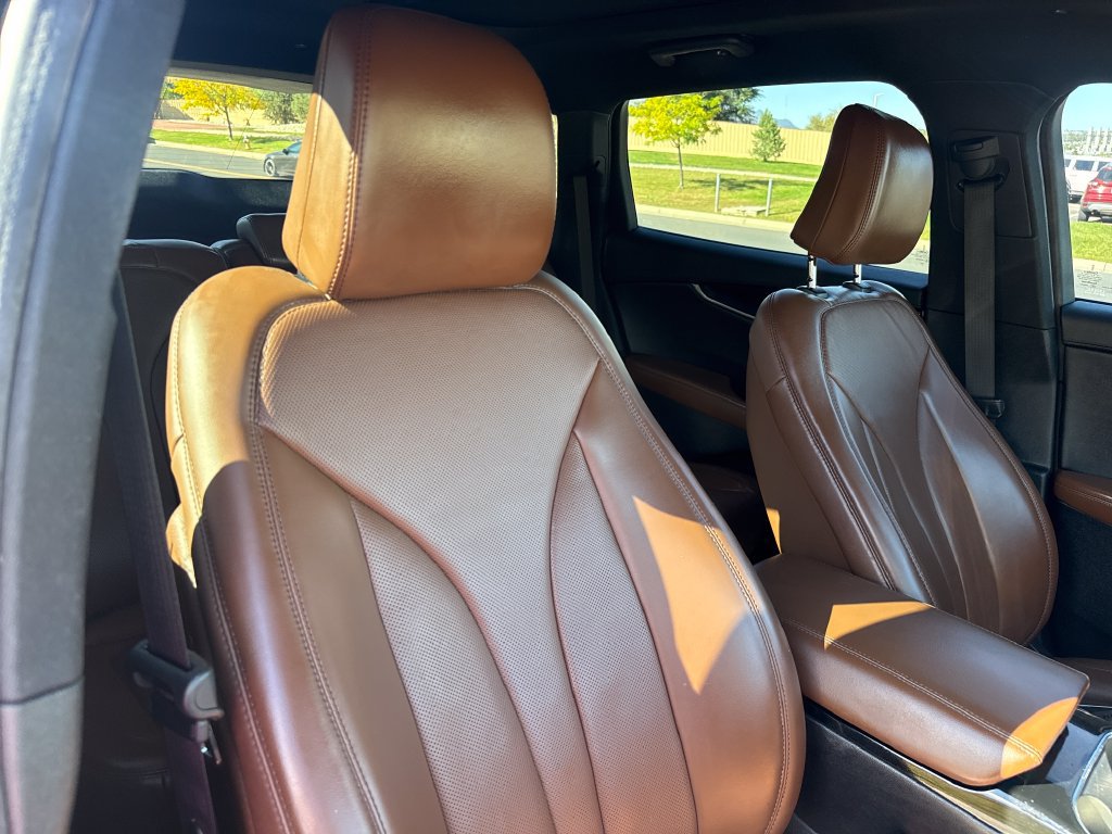 Certified 2022 Lincoln Nautilus Reserve w/ Luxury Package AWD/4WD image 33
