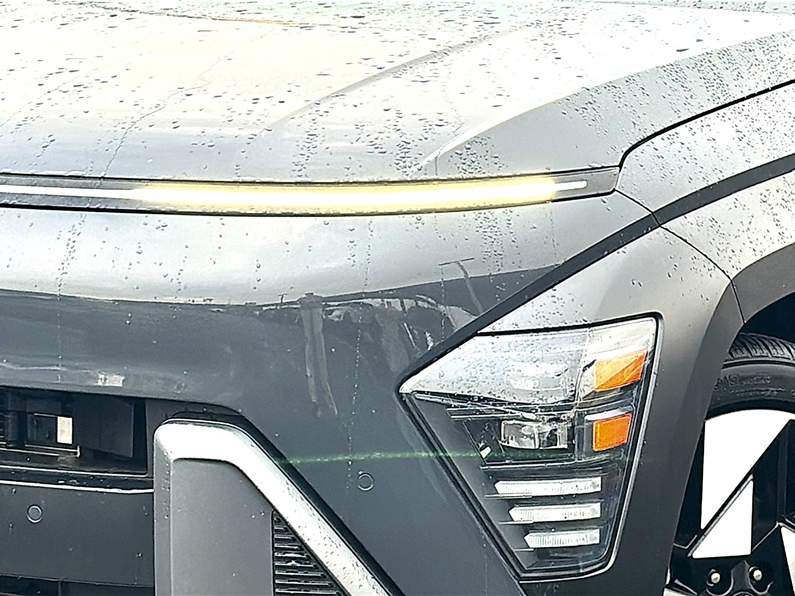 Used 2024 Hyundai Kona Limited image 4