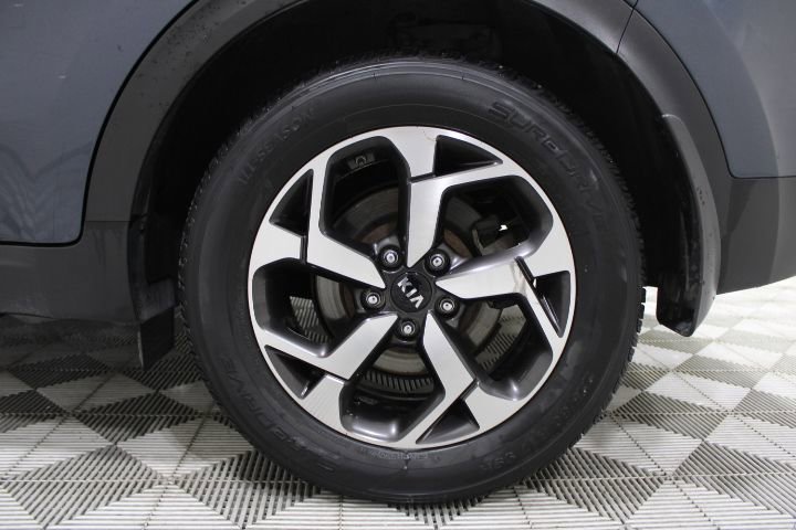 Used 2020 Kia Sportage LX image 45