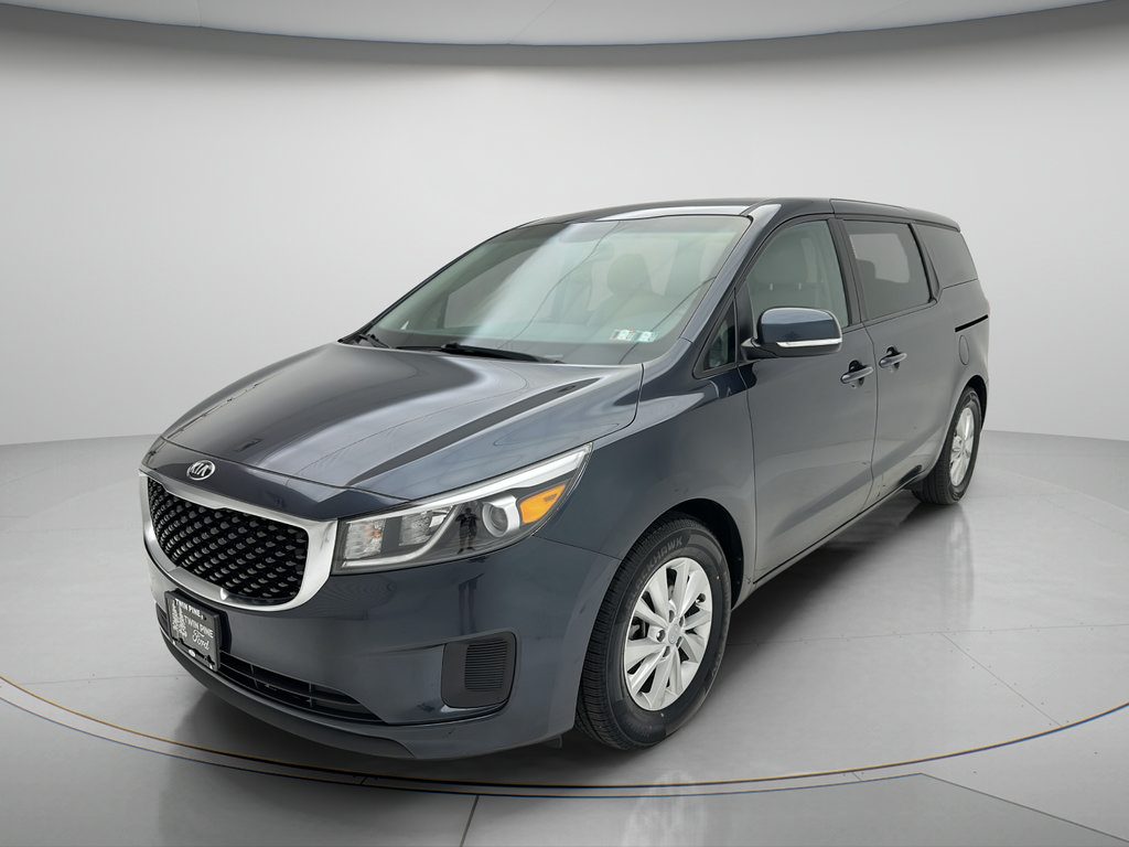 Used 2017 Kia Sedona LX FWD image 3