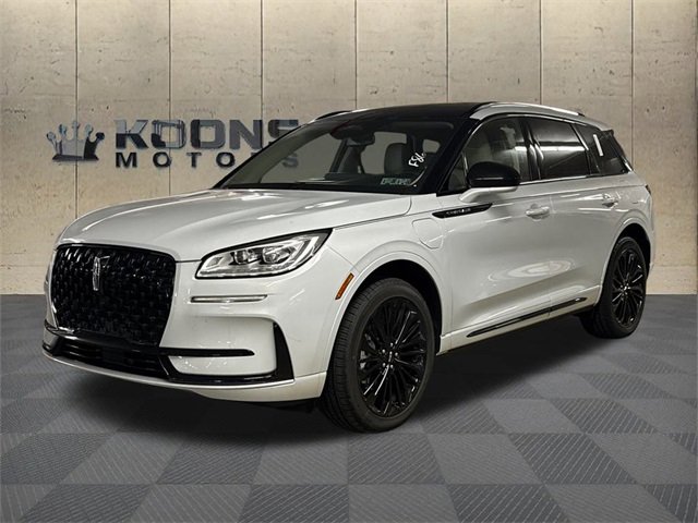 New 2025 Lincoln Corsair Grand Touring w/ Jet Appearance Package