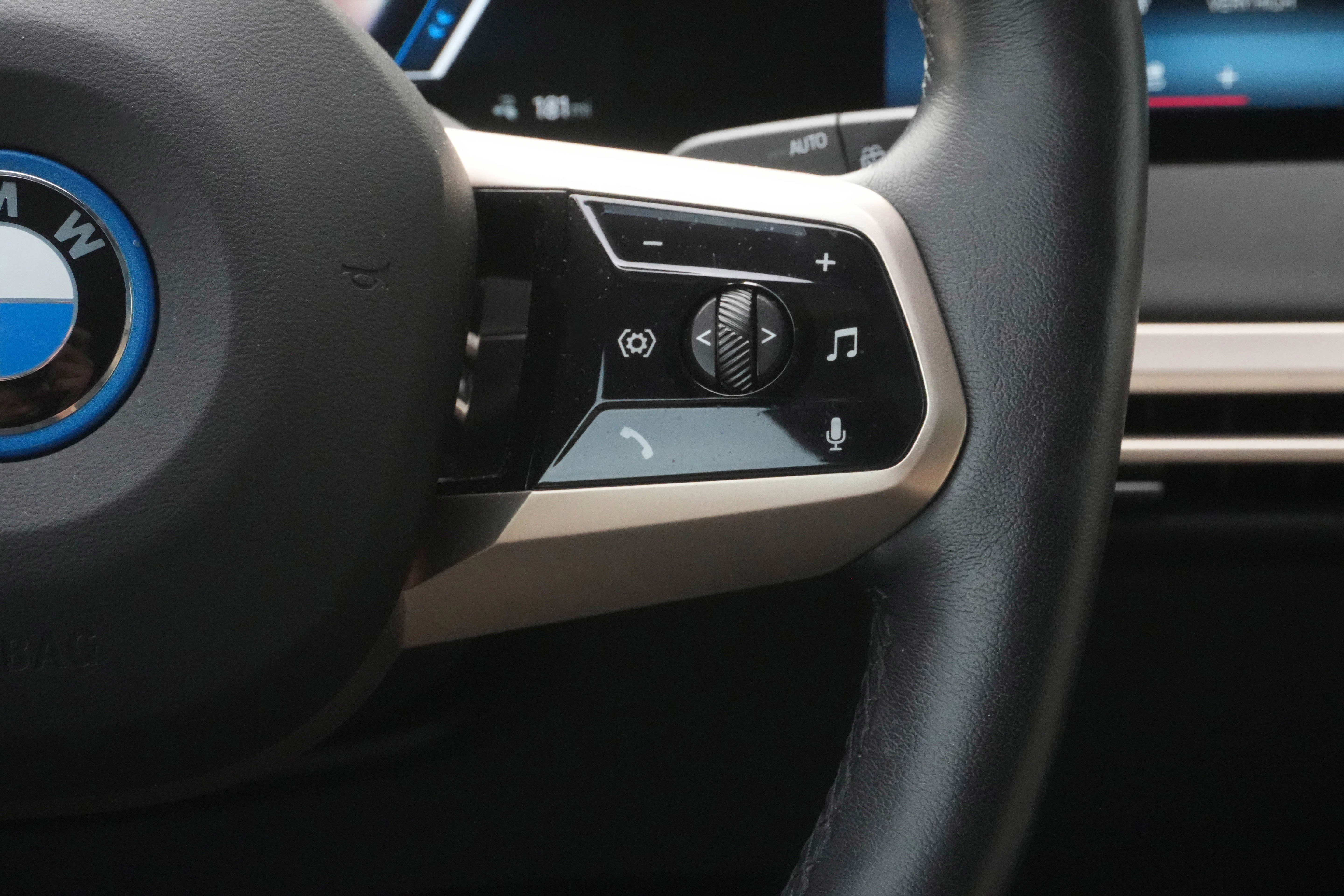 Certified 2024 BMW iX xDrive50 w/ Premium Package image 20