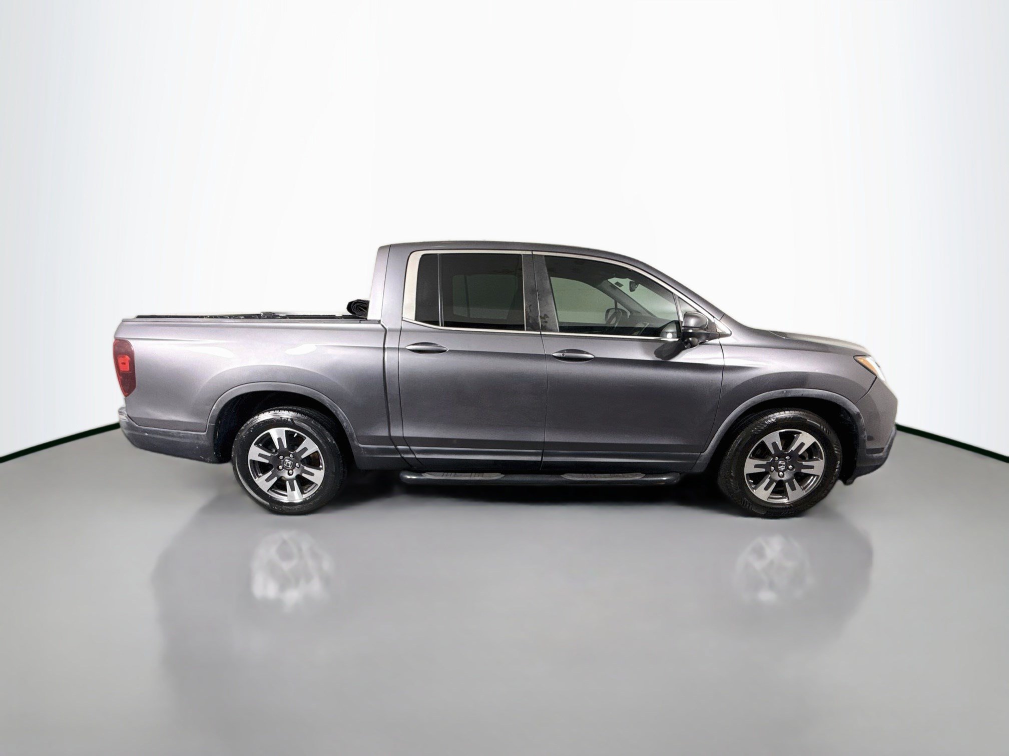 Used 2019 Honda Ridgeline RTL-T image 11