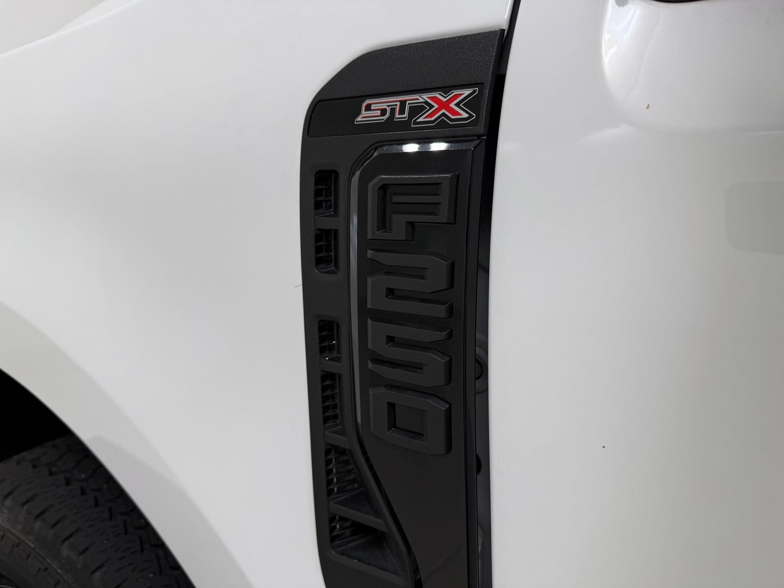 Used 2023 Ford F250 XL w/ STX Appearance Package AWD/4WD image 13