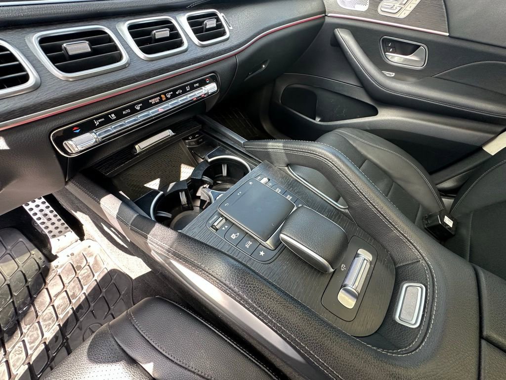 Used 2023 Mercedes-Benz GLS 450 4MATIC image 27