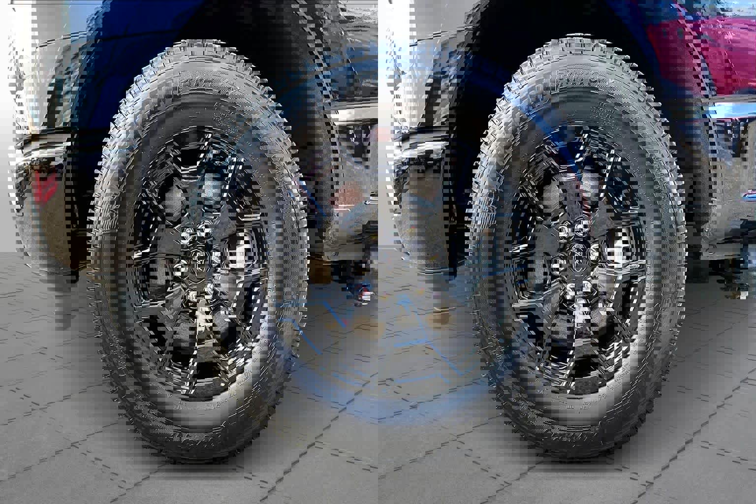 Certified 2025 Ford F150 Lightning XLT w/ Max Trailer Tow Package image 10