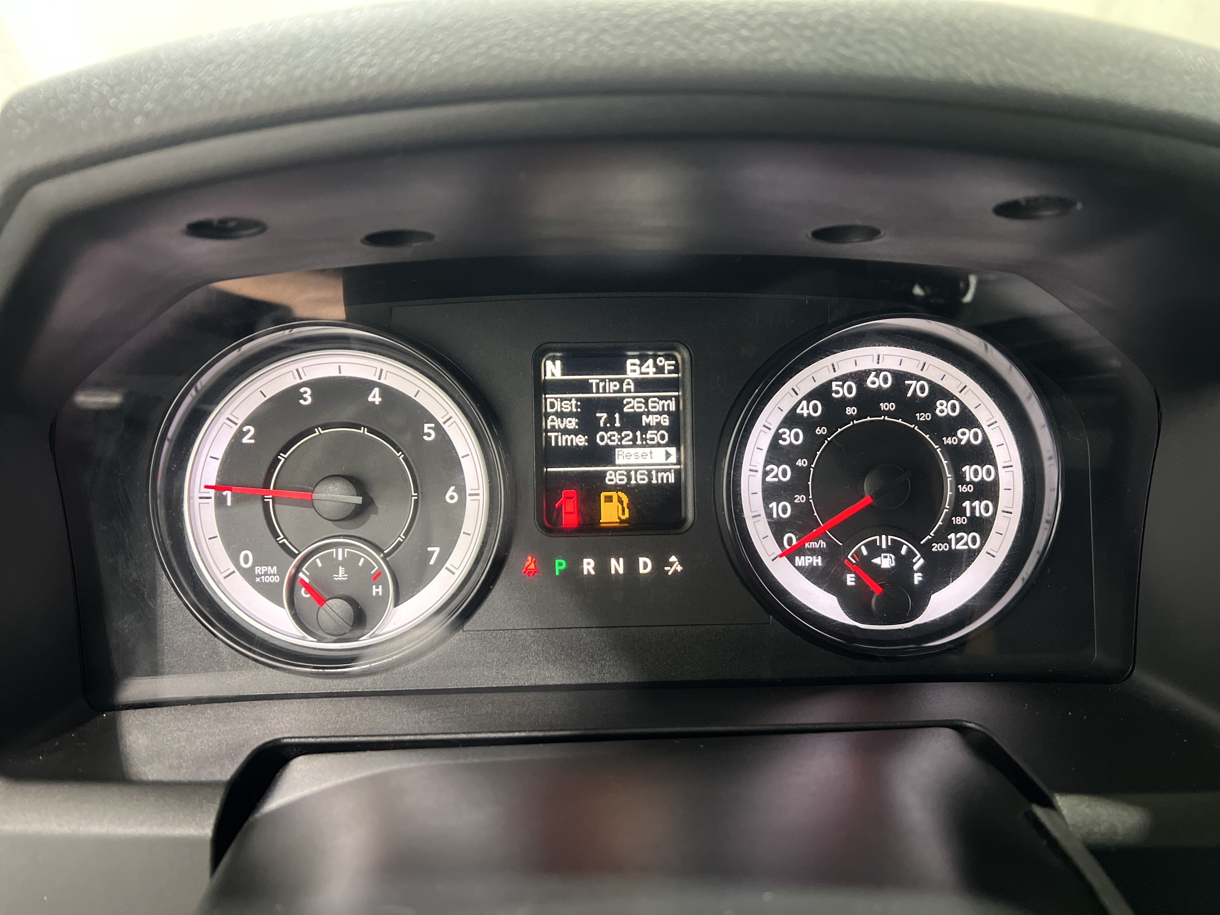 Used 2018 RAM 1500 Express w/ Express Value Package AWD/4WD image 7