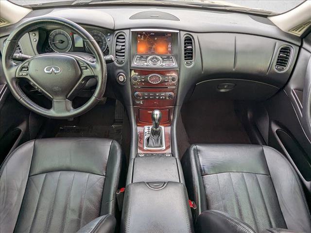 Used 2015 INFINITI QX50 Journey w/ Premium Package image 17