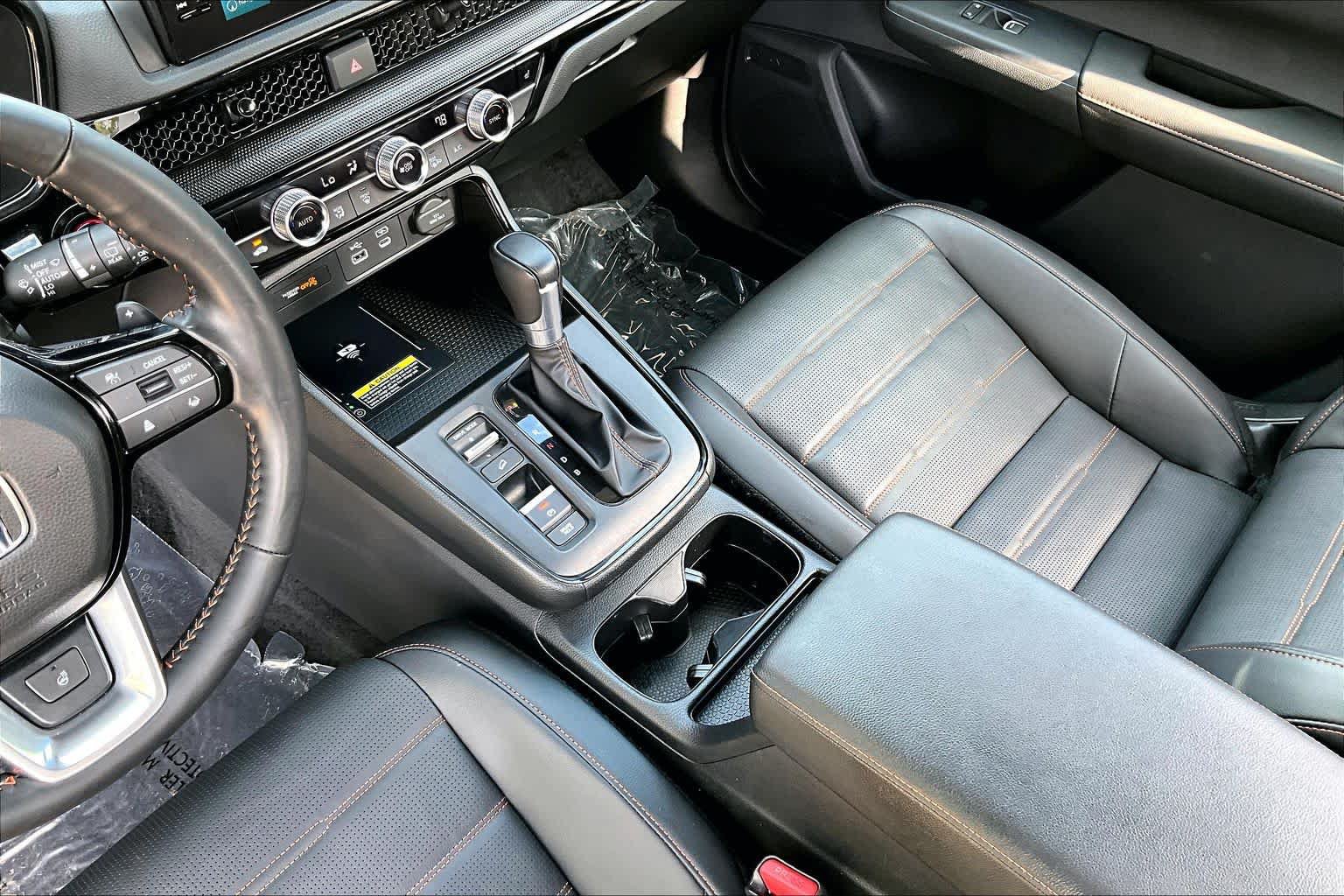 Used 2025 Honda CR-V Sport Touring image 17