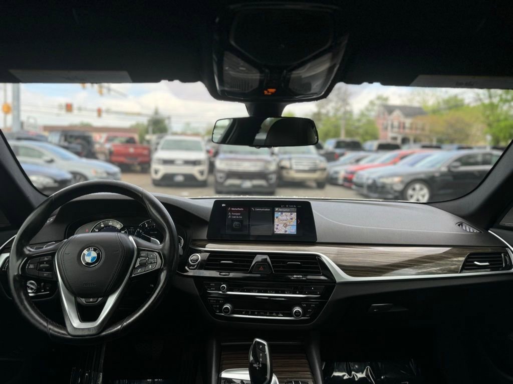 Used 2018 BMW 540i xDrive 540i xDrive image 19