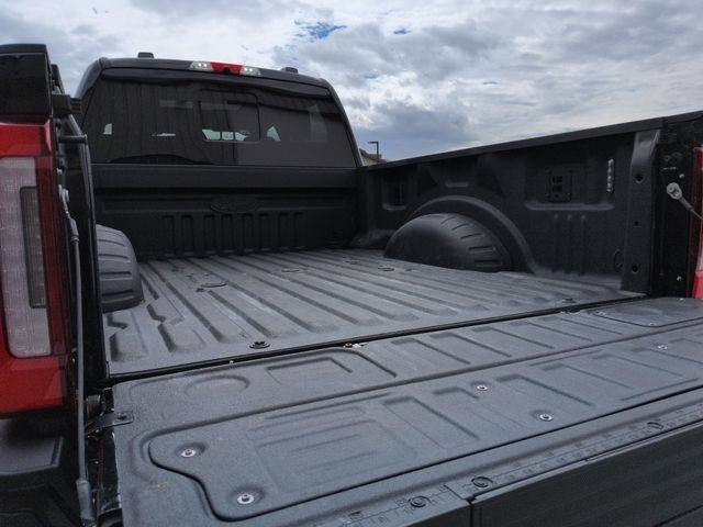 Certified 2026 Ford F350 Platinum AWD/4WD image 29