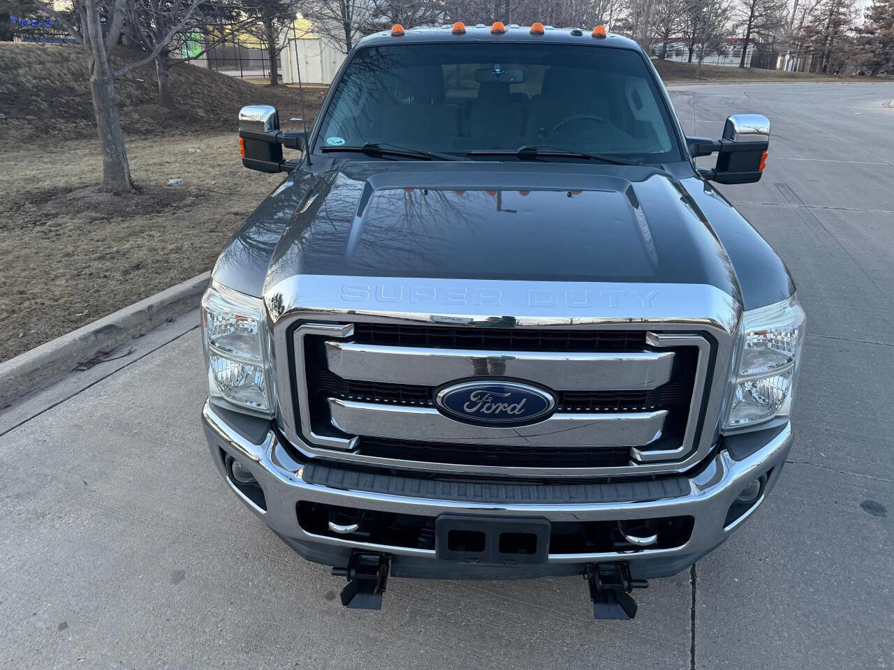 Used 2015 Ford F250 XLT w/ XLT Premium Package image 2