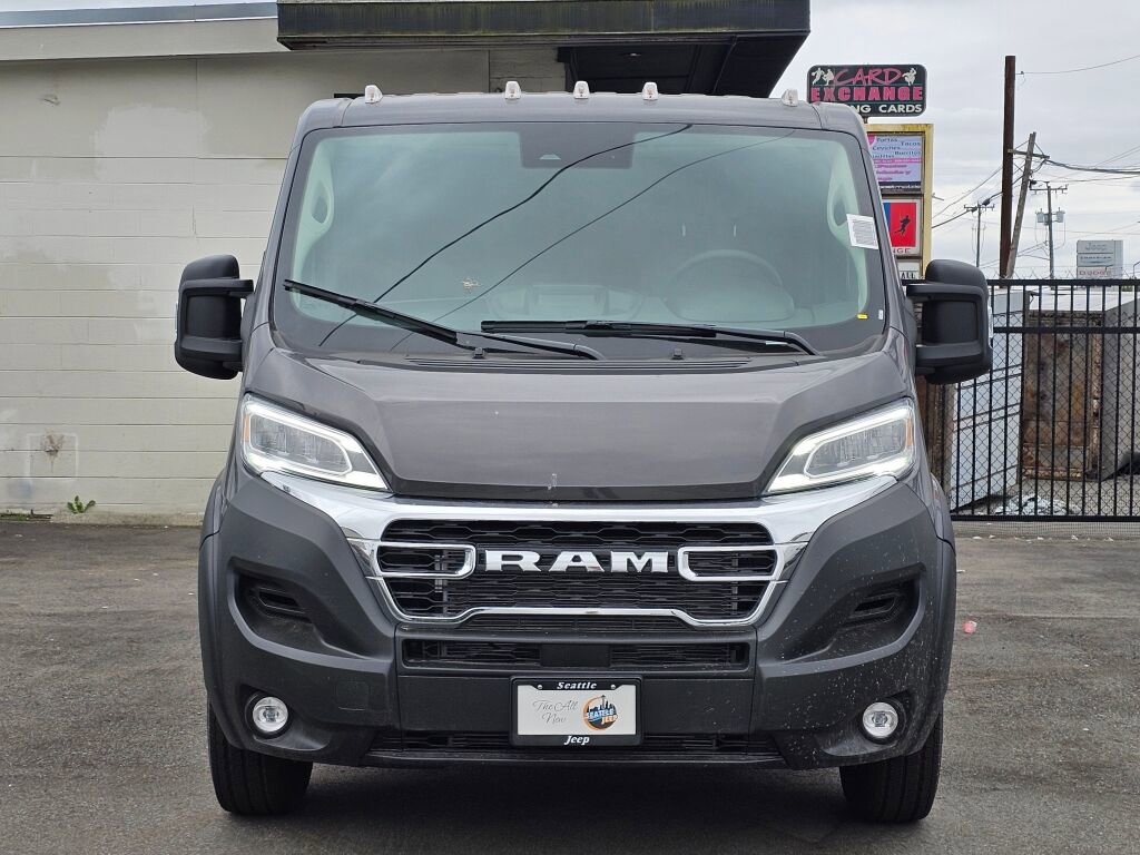 New 2025 RAM ProMaster 2500 w/ Quick Order Package 22G SLT image 3