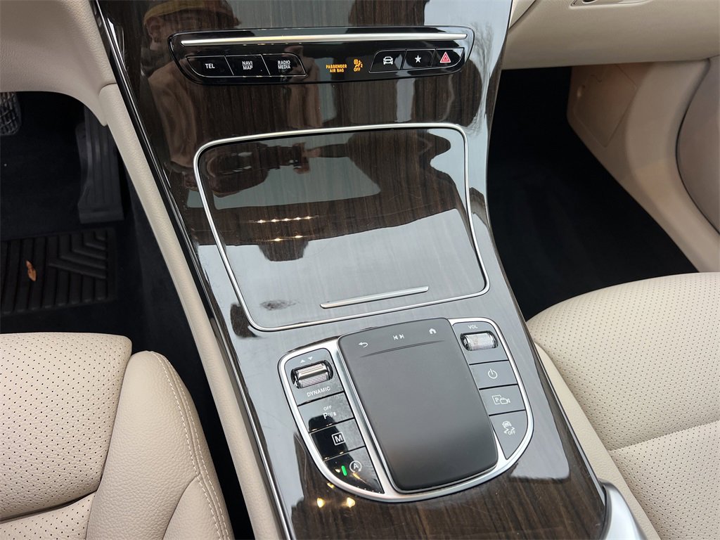 Used 2021 Mercedes-Benz GLC 300 image 27