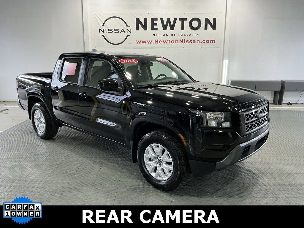 Used 2022 Nissan Frontier SV image 1