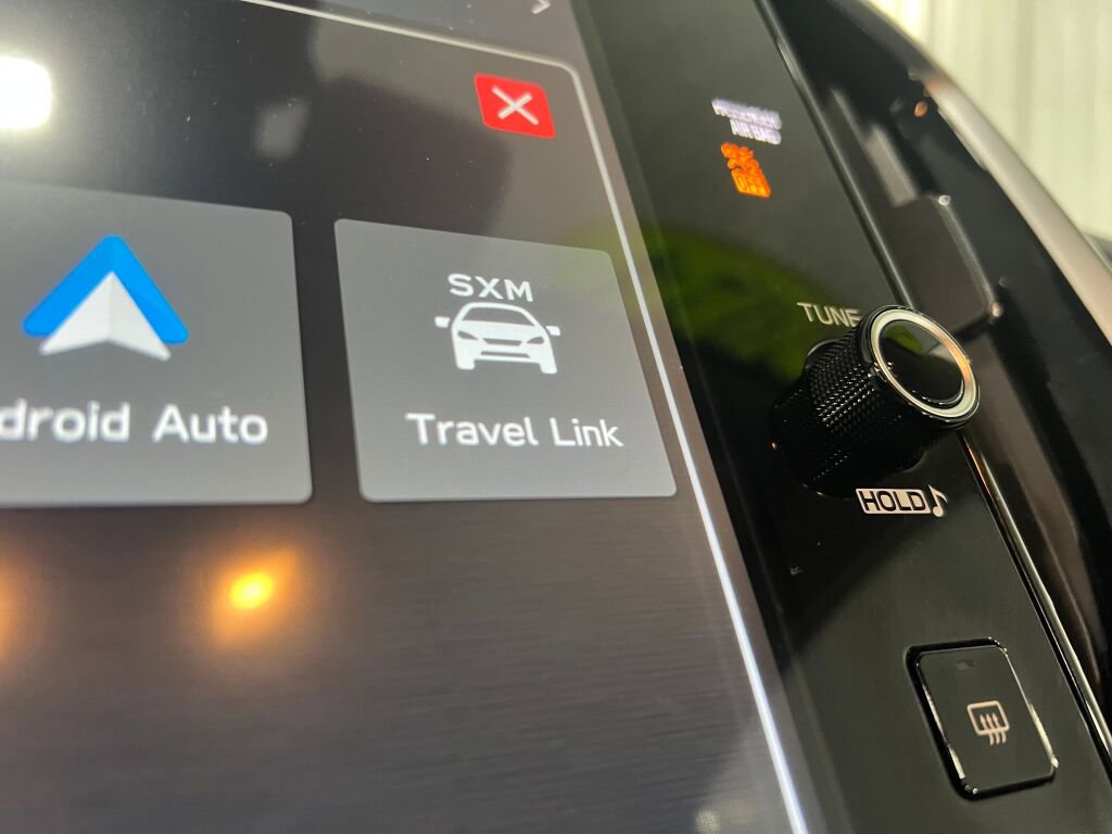 Used 2024 Subaru Ascent 8-Passenger image 11