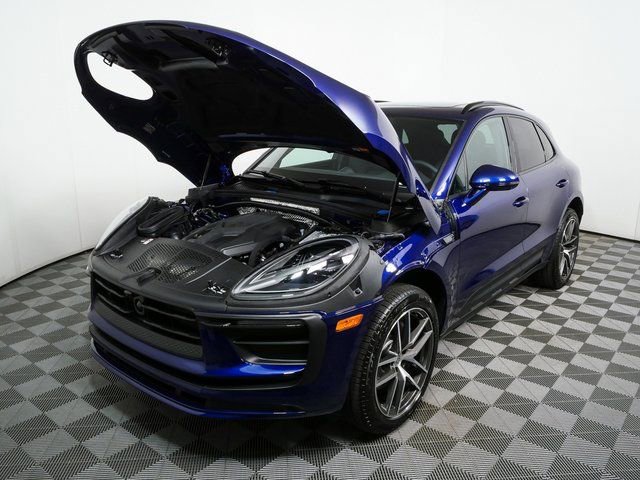 New 2026 Porsche Macan image 35