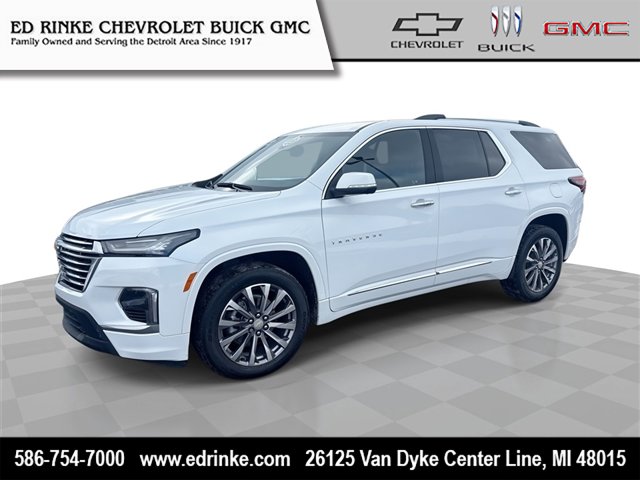 Used 2022 Chevrolet Traverse Premier w/ LPO, Floor Liner Package image 1