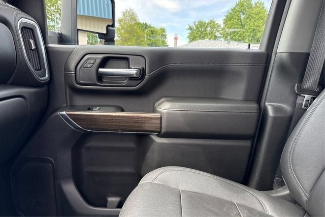 Used 2022 Chevrolet Silverado 2500 LT w/ Midnight Edition AWD/4WD image 20
