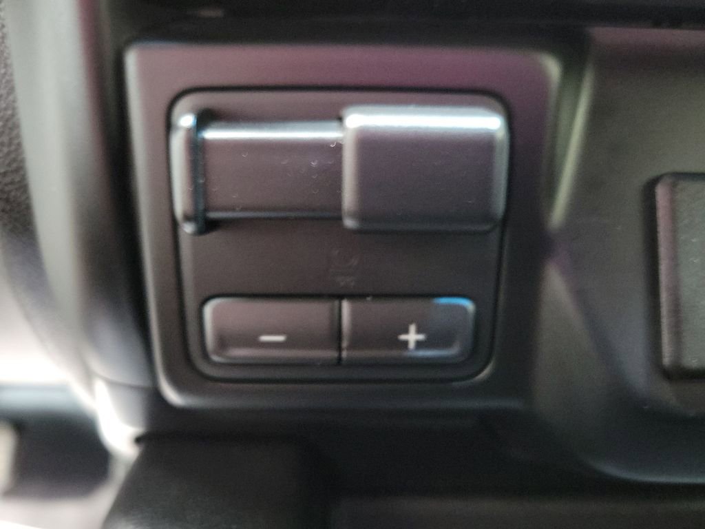 Used 2019 Chevrolet Silverado 1500 LTZ w/ LTZ Plus Package AWD/4WD image 45