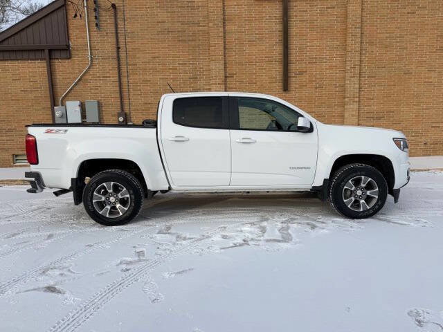 Used 2018 Chevrolet Colorado Z71 image 3