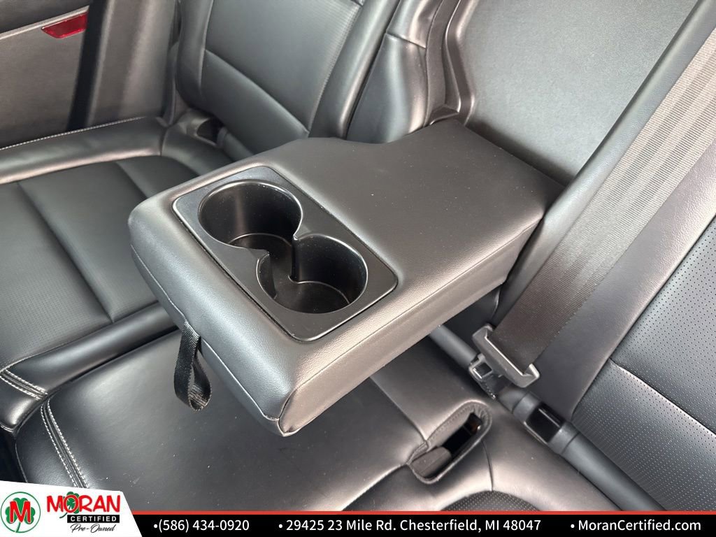 Used 2025 Ford Escape Platinum image 27