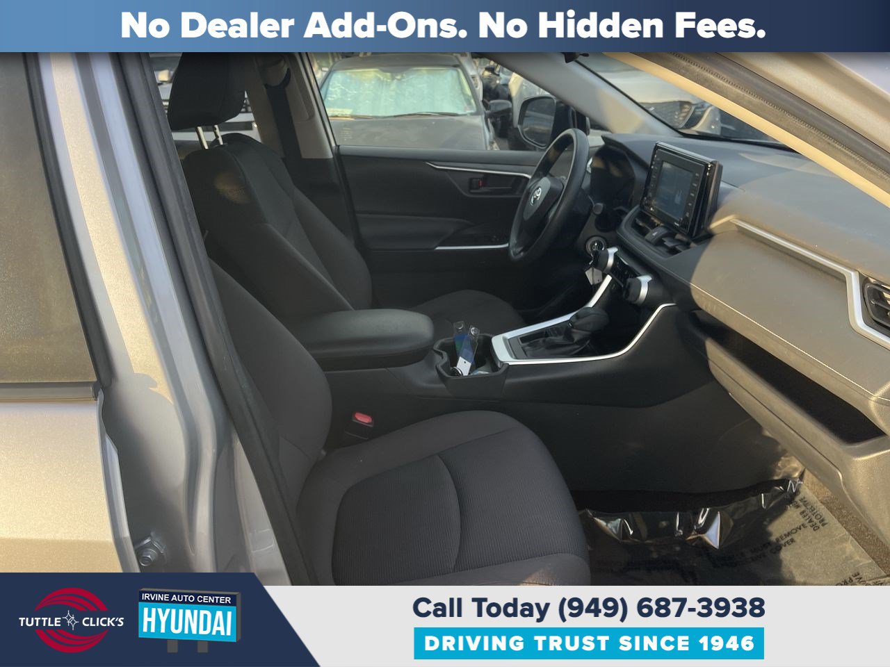Used 2020 Toyota RAV4 LE w/ All Weather Liner Package FWD image 19