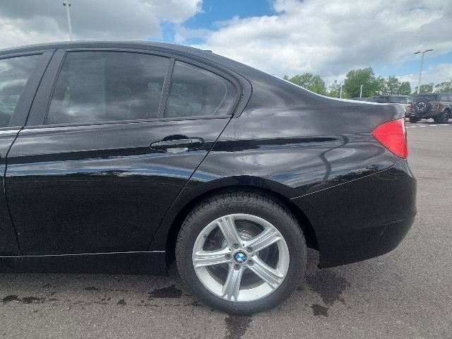 Used 2013 BMW 328i xDrive Sedan AWD/4WD image 13