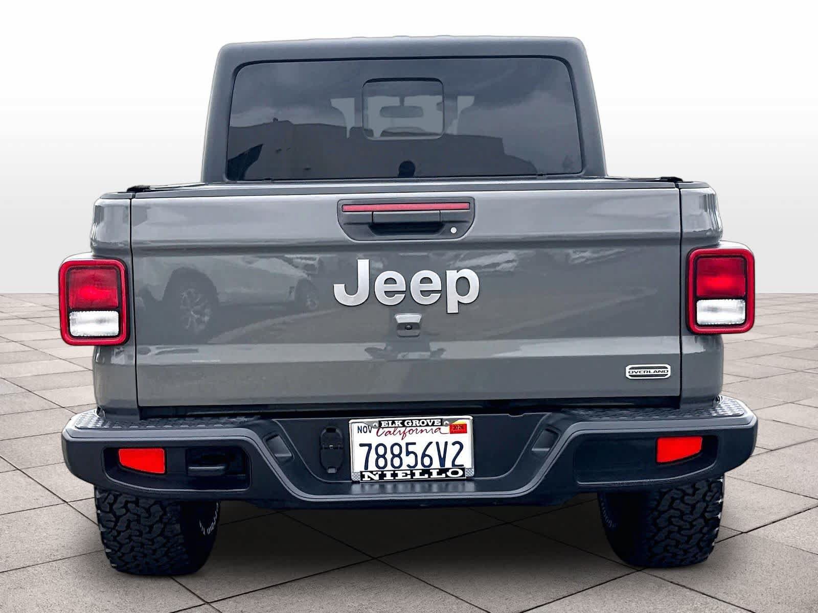 Used 2020 Jeep Gladiator Overland AWD/4WD image 8