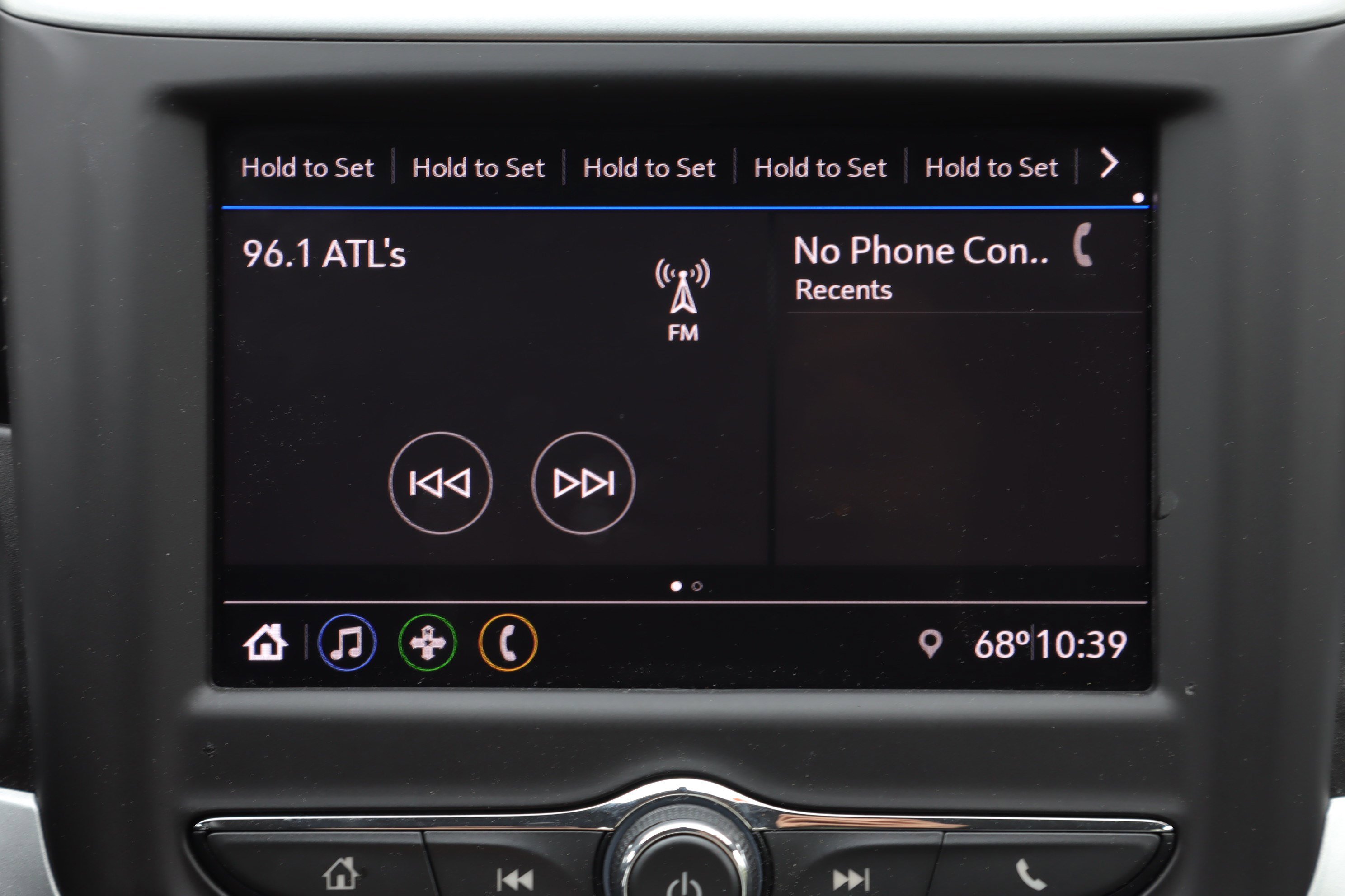 Used 2020 Chevrolet Sonic LS image 12