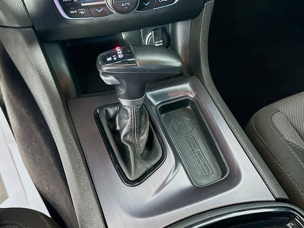 Used 2018 Dodge Charger SXT Plus w/ Blacktop Package image 16