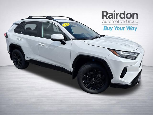 Used 2024 Toyota RAV4 SE