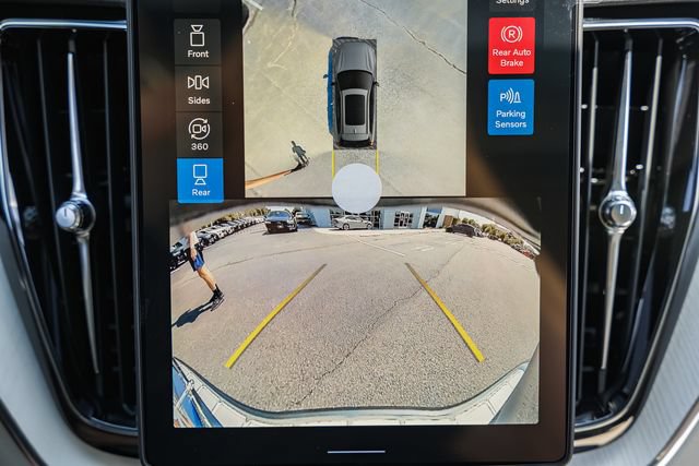 New 2027 Volvo XC60 B5 Ultra AWD/4WD image 44