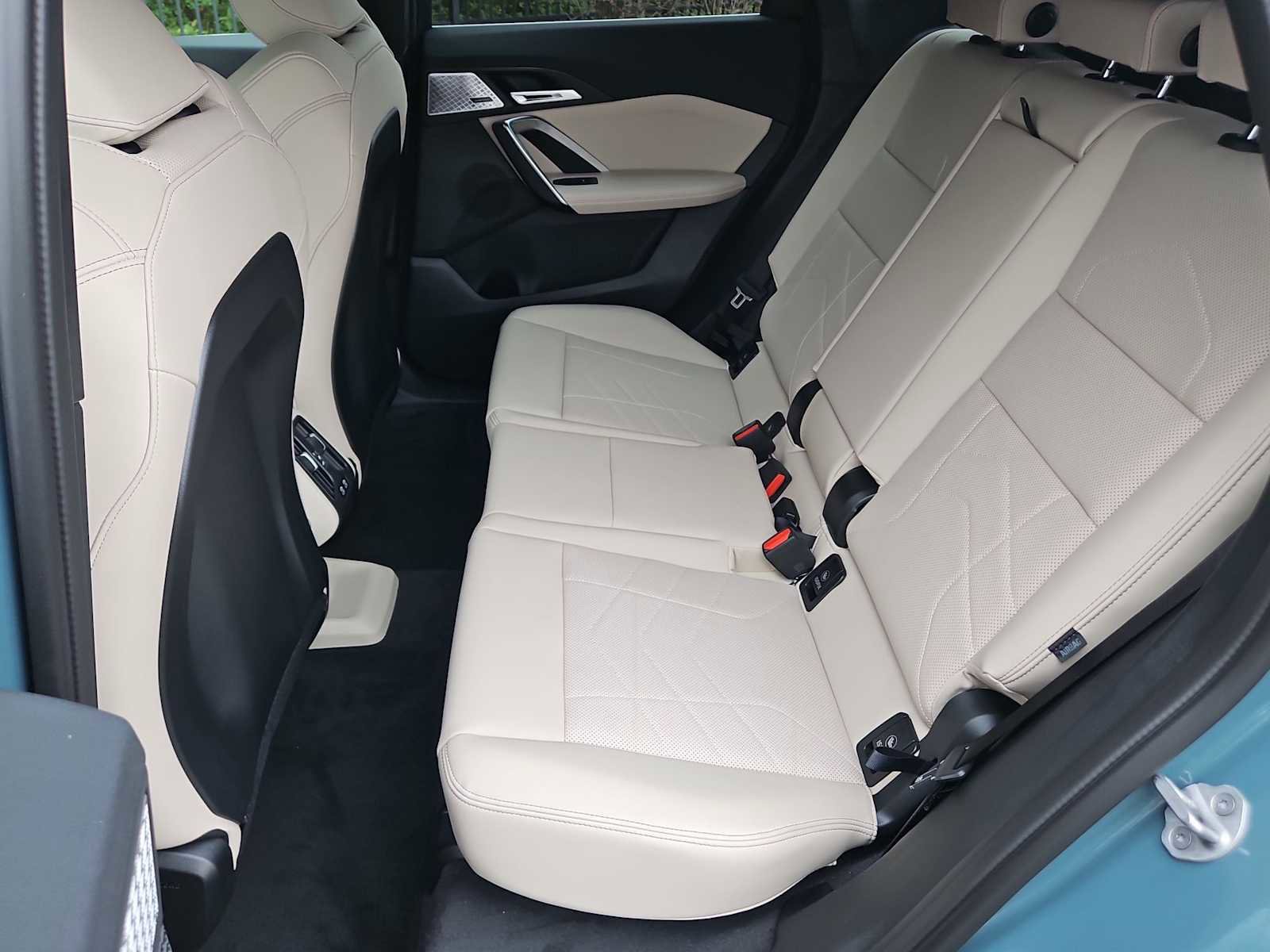 Used 2025 BMW X1 xDrive28i w/ Convenience Package image 20